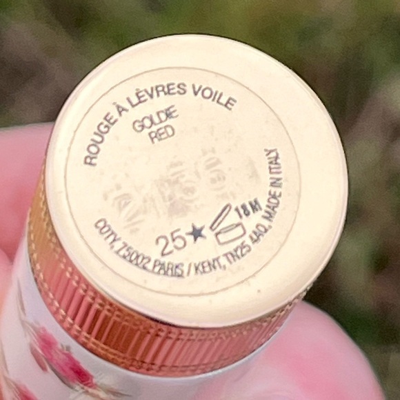 NWT 💋Gucci Beauty 3 Pack Lipsticks Boxed Set in Rouge Red & Gucci Lip Liner - Picture 11 of 16